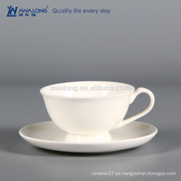 240ml diario usado Venta al por mayor de cerámica fina Copa de China y platillo de China, promocional Copa ecológica